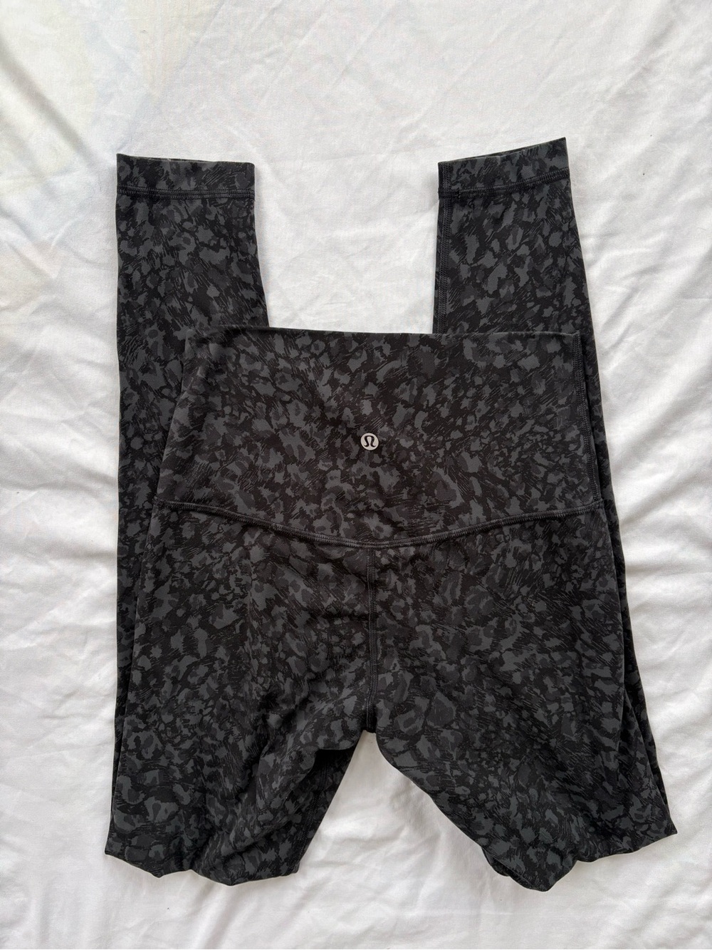 Lululemon Align Leggings Black Gray Camo Print High Rise Size 4